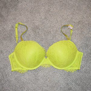 Victoria's Secret Very Sexy Lace Bra, 38C, NWOT